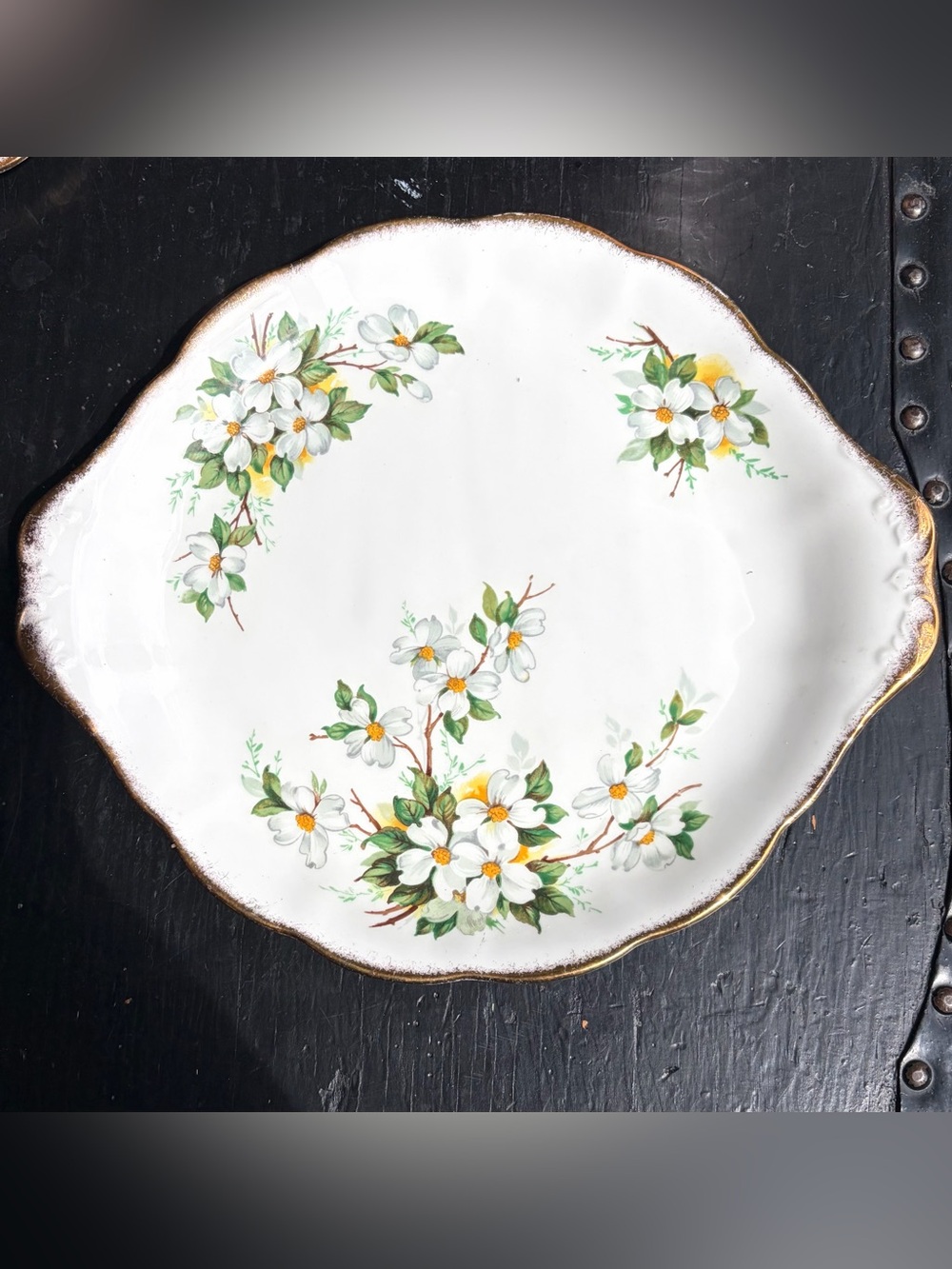 Royal Albert White Dogwood Cake plate vintage